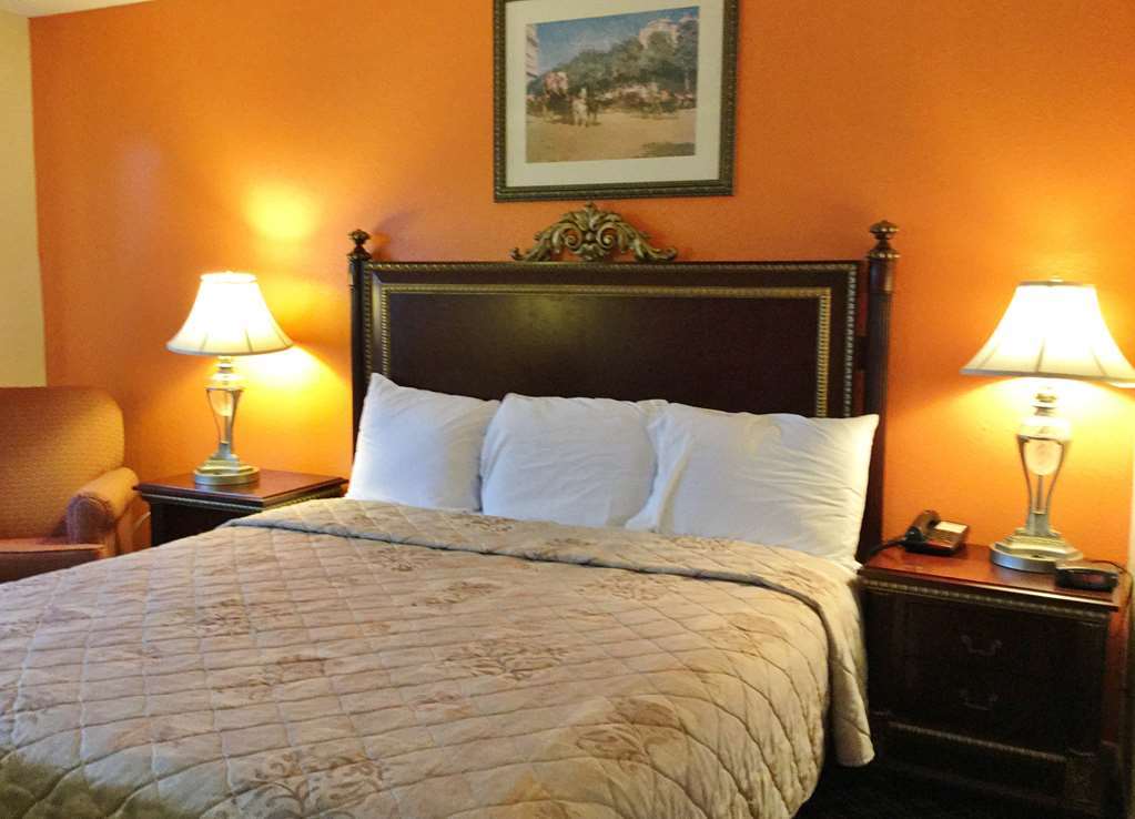 Americas Best Inn&Suites Urbana Zimmer foto