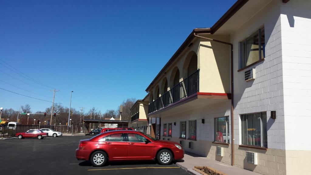 Americas Best Inn&Suites Urbana Exterior foto